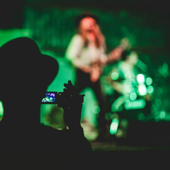 Live musik. Fotokreditering: Francisco Moreno for Unsplash.