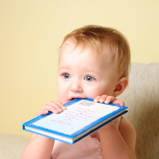 Baby-bogklub. Fotokreditering: Colourbox.