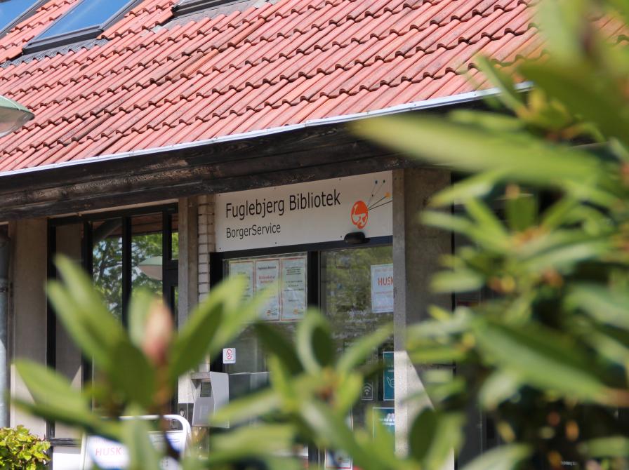Indgang til Fuglebjerg bibliotek