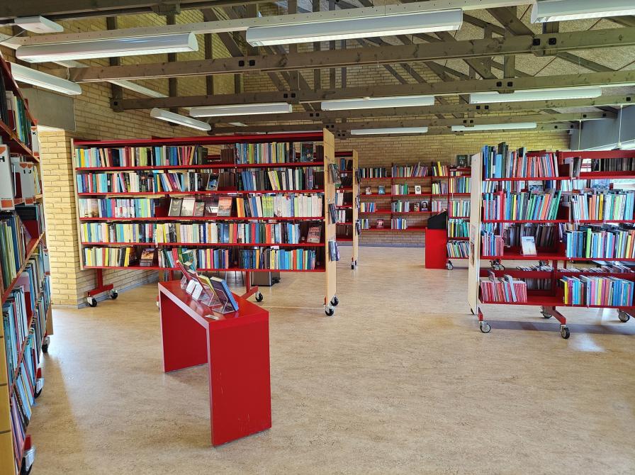Voksenbiblioteket i Glumsø. Fotokreditering: Næstved Bibliotek.